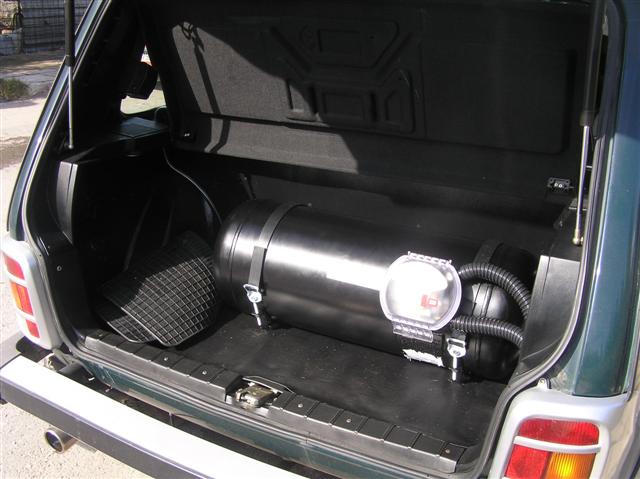 P2040035 (Small).JPG